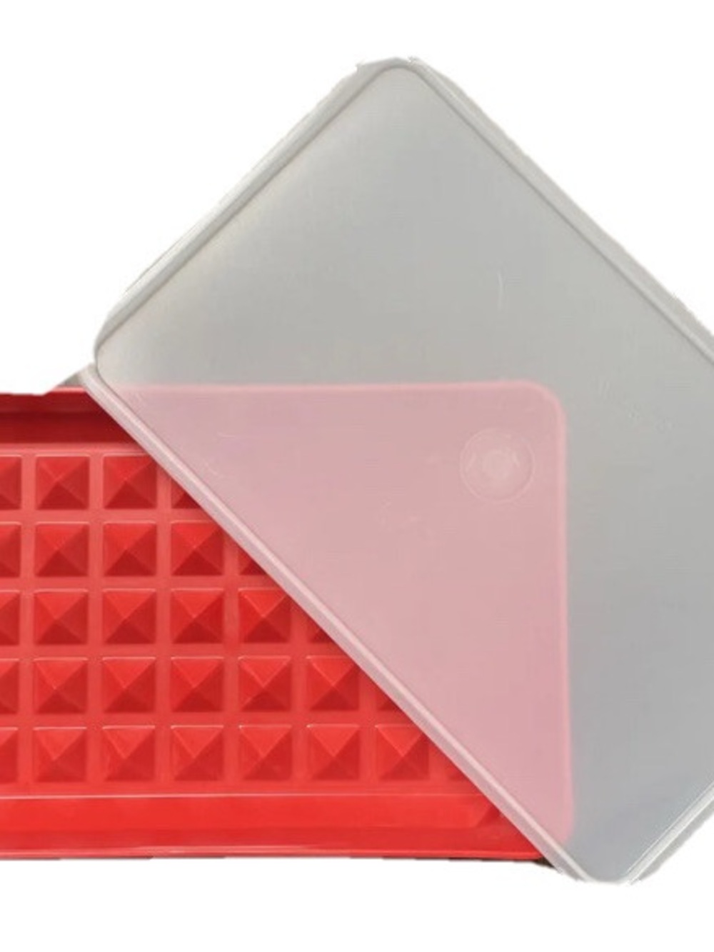 Tupperware Hot Dog Keeper Sausage,Bacon, Deli Meat,Chili Red Base Clear Lid